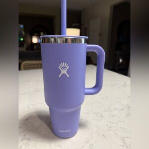 Hydro Flask Lavender Purple tumbler with Handle